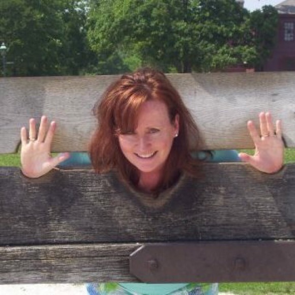 Meet your Posher, Annemarie - Picture 2 of 8